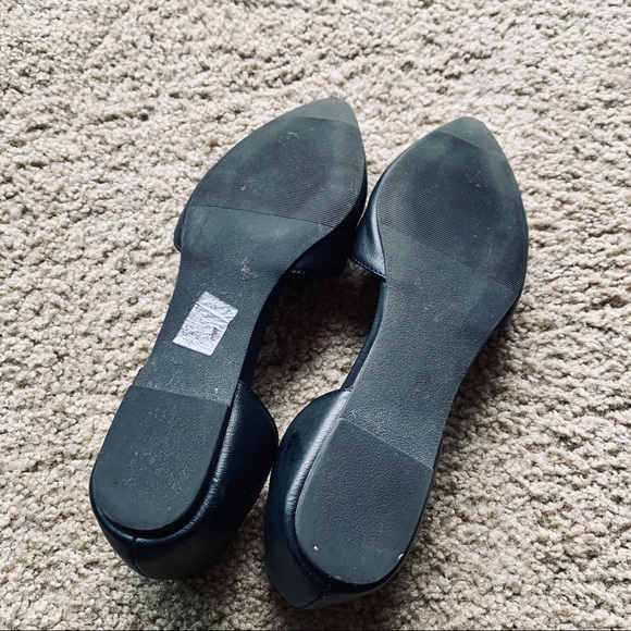 F21 Black Flats - Picture 4 of 4